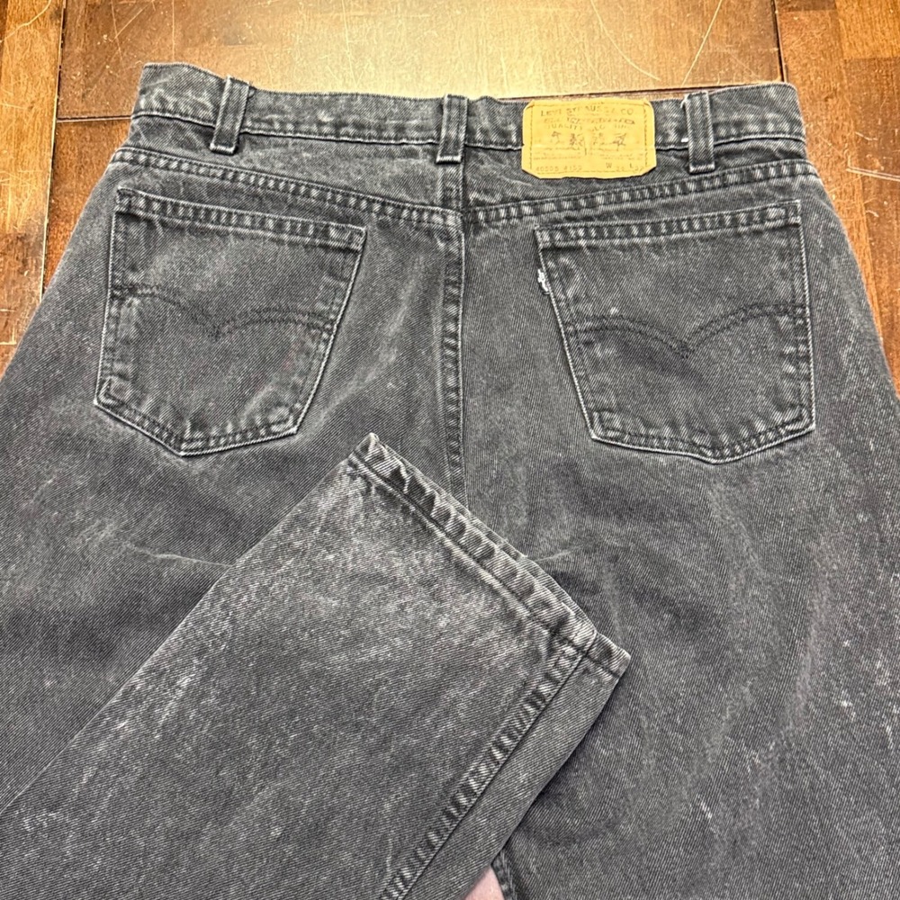 Vtg Levi's 505 Jeans Mens Fits 32x32 Black Vintage Made in USA Acid Wash Denim